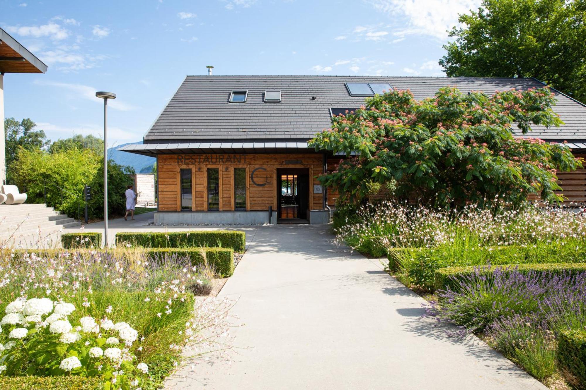Le Petit Letraz Hotel Duingt Eksteriør billede