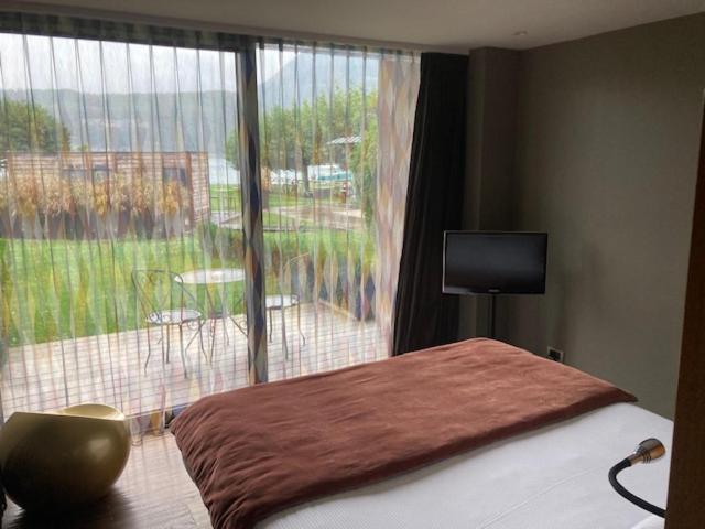Le Petit Letraz Hotel Duingt Eksteriør billede