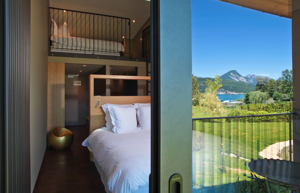 Le Petit Letraz Hotel Duingt Eksteriør billede